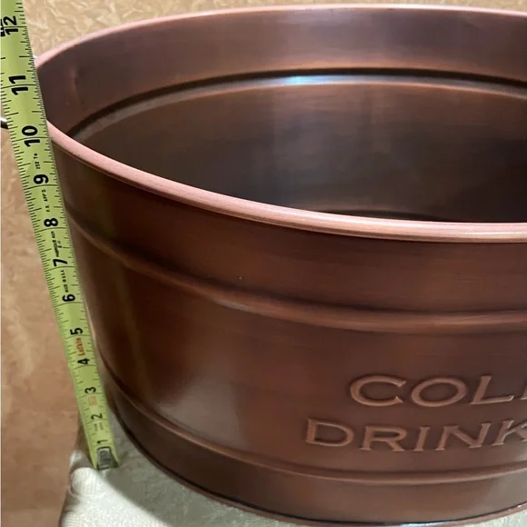 Rustic Copper Beverage Ice Tub - Picture 6 of 7